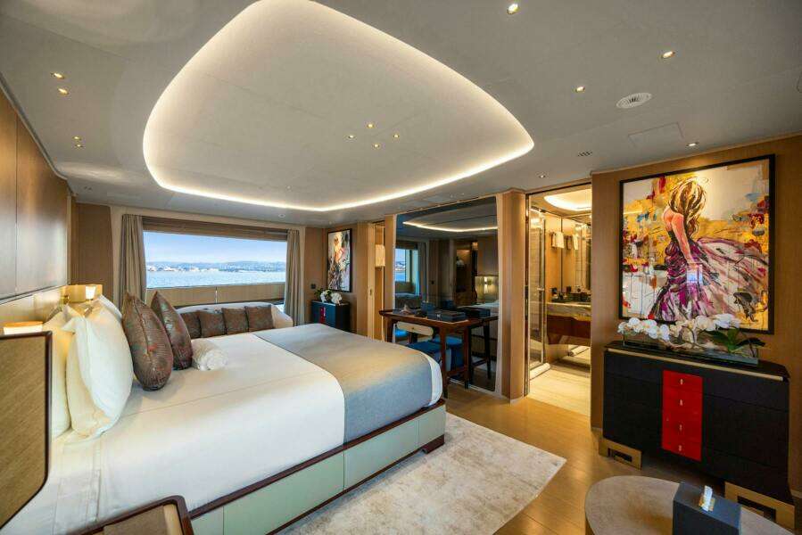 BELLA VITA 116ft Benetti Yacht For Sale