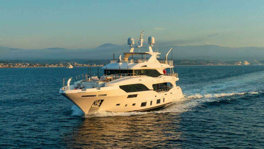 BELLA VITA 116ft Benetti Yacht For Sale