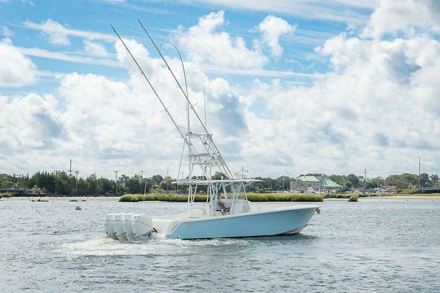 39ft SeaVee Yacht For Sale