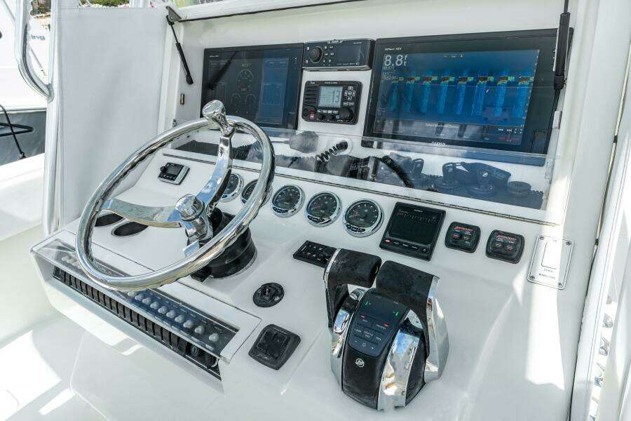 39ft SeaVee Yacht For Sale