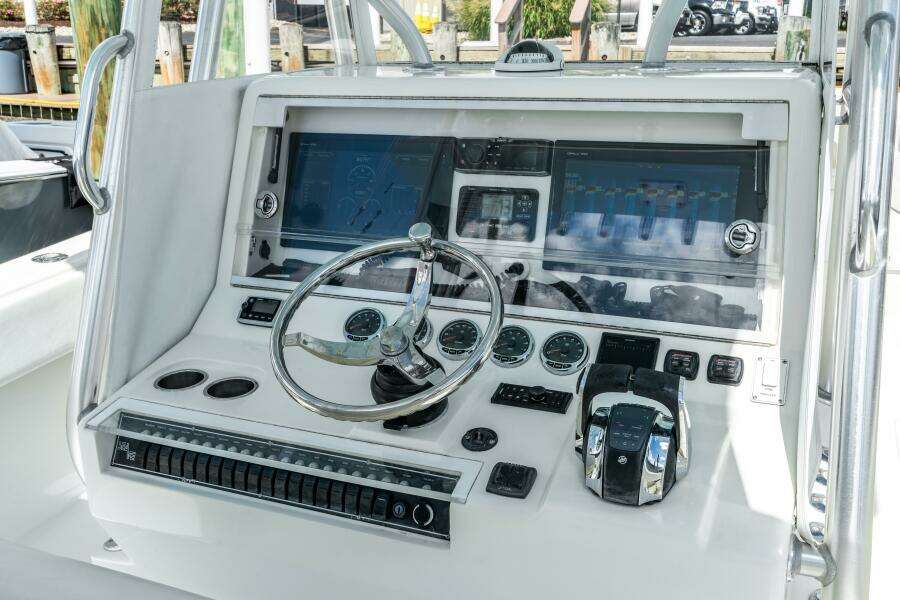 39ft SeaVee Yacht For Sale