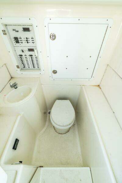 39ft SeaVee Yacht For Sale