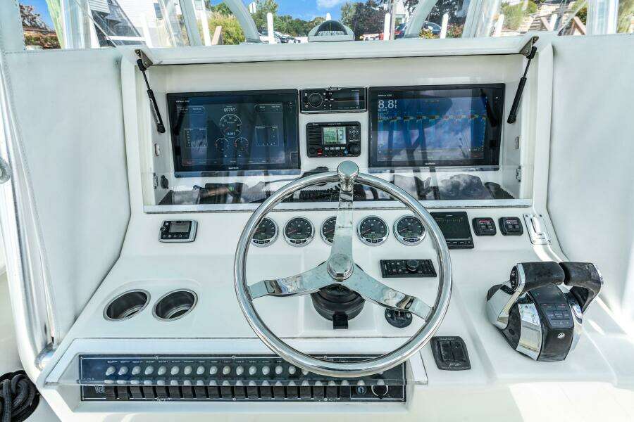 39ft SeaVee Yacht For Sale