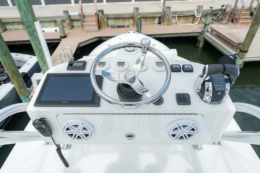 39ft SeaVee Yacht For Sale