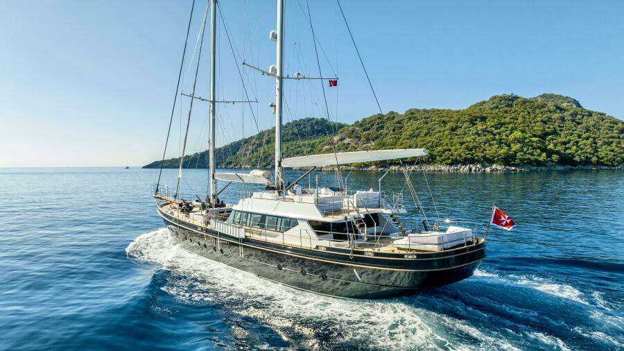 ATLANTIKA 131ft Costruzioni Navali Tigullio Castagnola Yacht For Sale