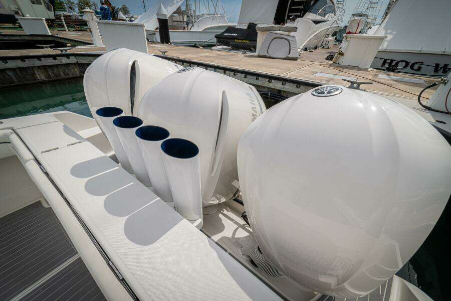34ft Jupiter Yacht For Sale