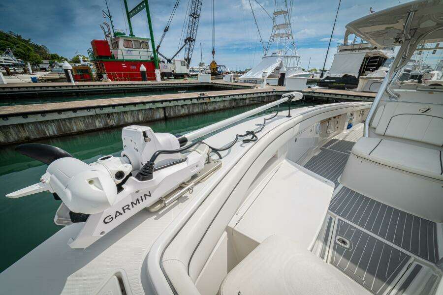 34ft Jupiter Yacht For Sale