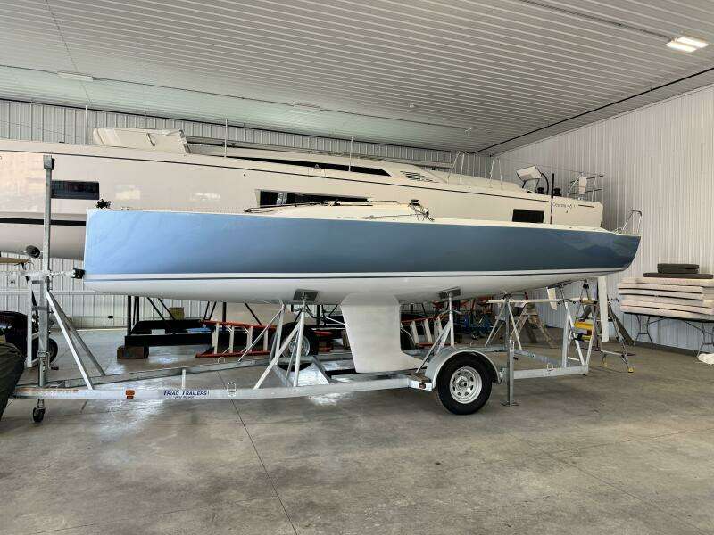 23ft J Boats Yacht For Sale