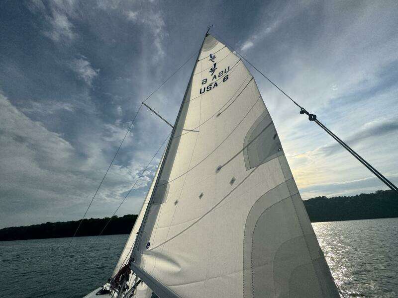 23ft J Boats Yacht For Sale