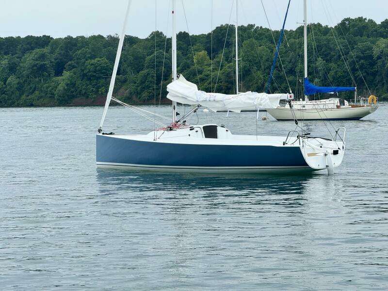 23ft J Boats Yacht For Sale