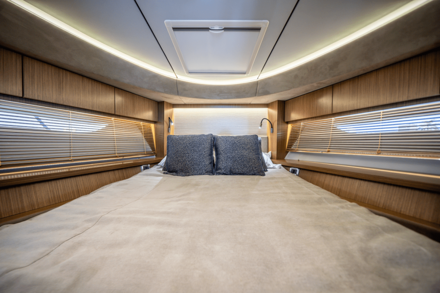 59ft Sea Ray Yacht For Sale