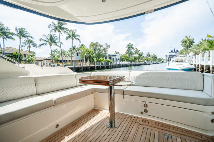 59ft Sea Ray Yacht For Sale