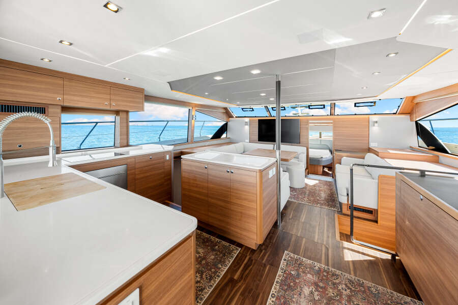 54ft Aquila Yacht For Sale