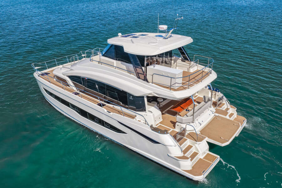 54ft Aquila Yacht For Sale