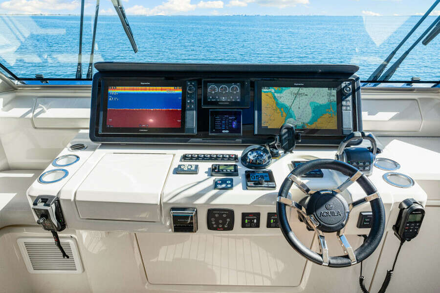 54ft Aquila Yacht For Sale