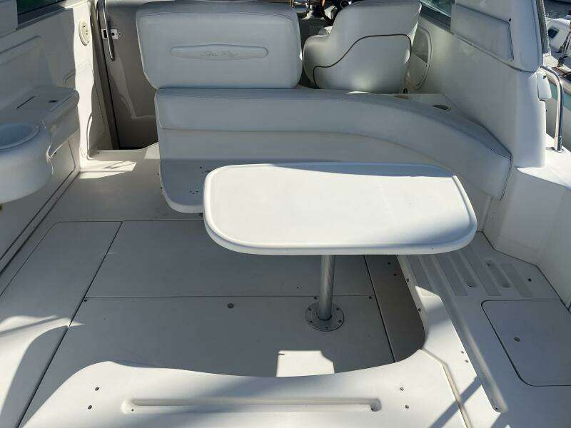 Sea Ray 310 Sundancer