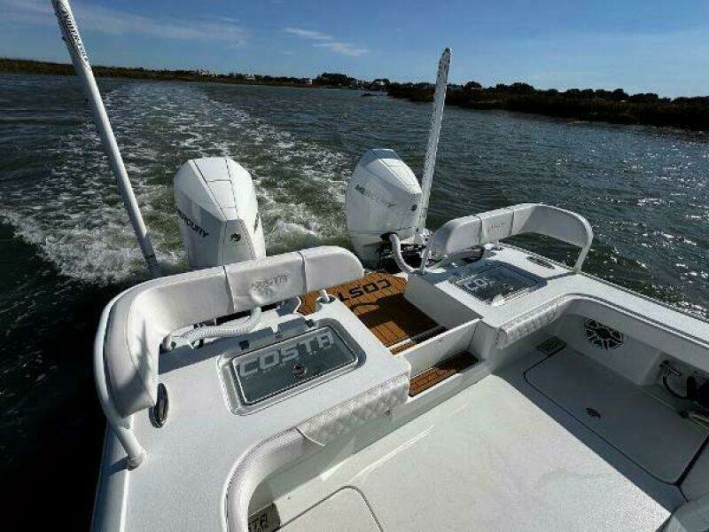 26 Costa Custom Whit's End-Cockpit