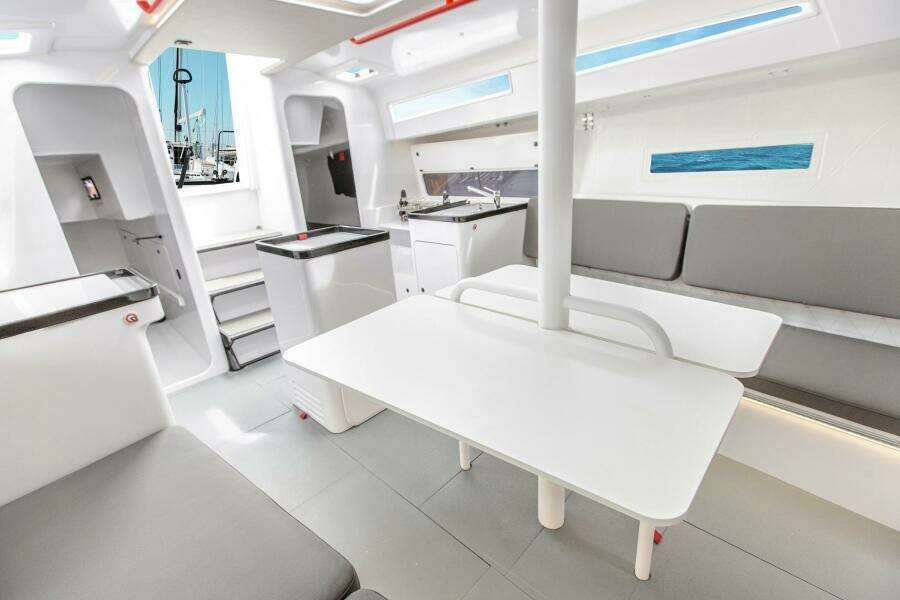 Beneteau First 36 SE