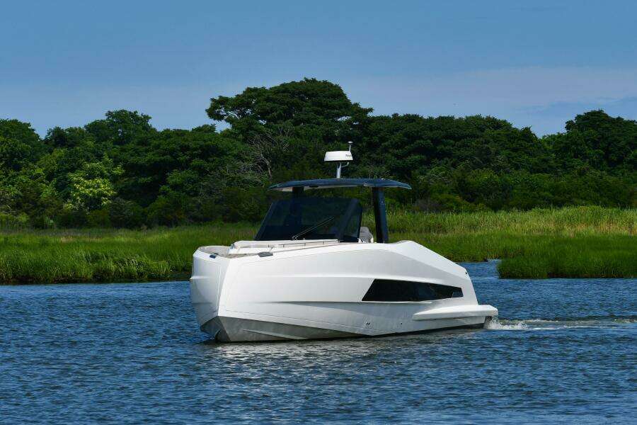 37ft Astondoa Yacht For Sale