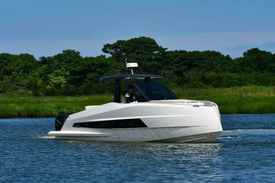 37ft Astondoa Yacht For Sale