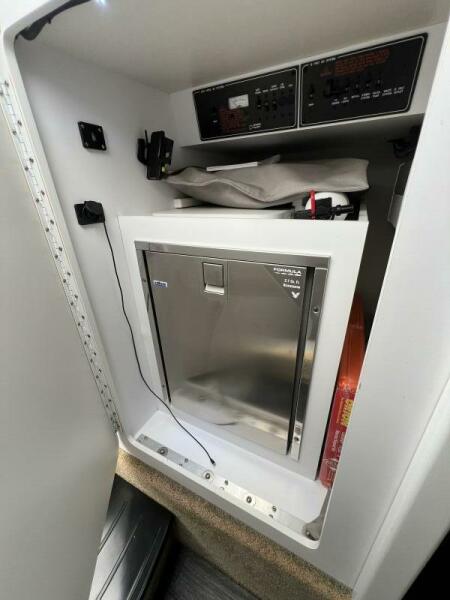 35' 2016 Formula 353 FASTech