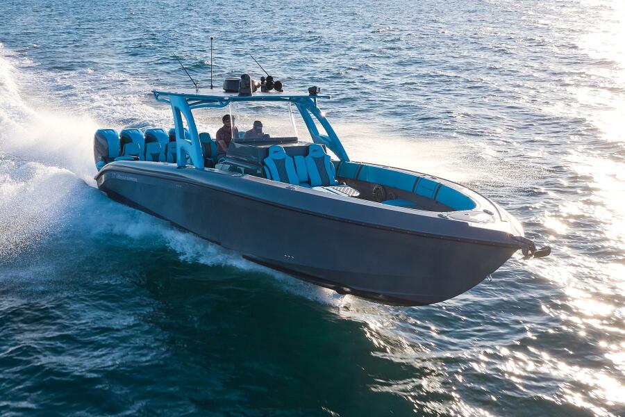 37' 2021 Midnight Express 37 Open