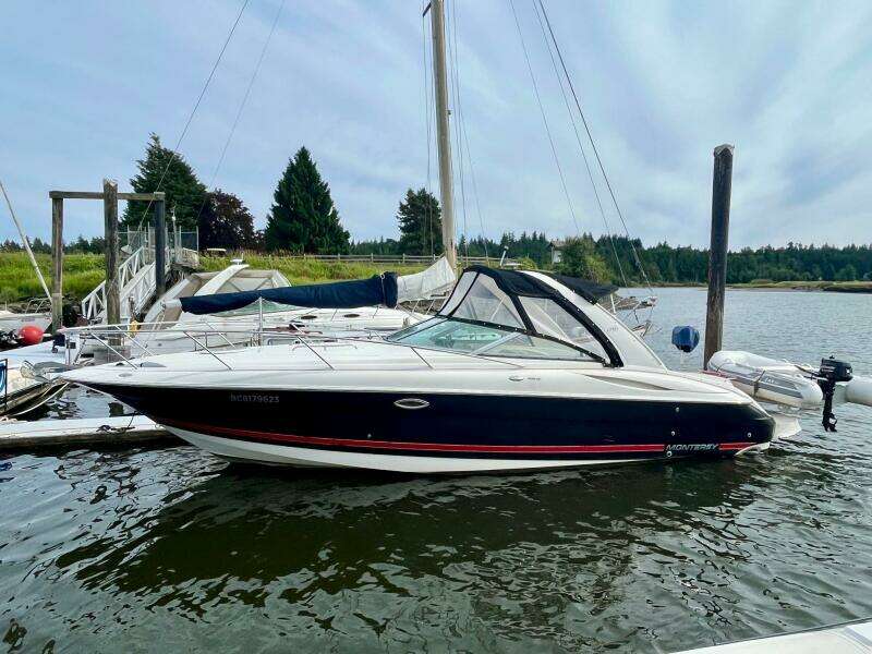 29ft Monterey Yacht For Sale