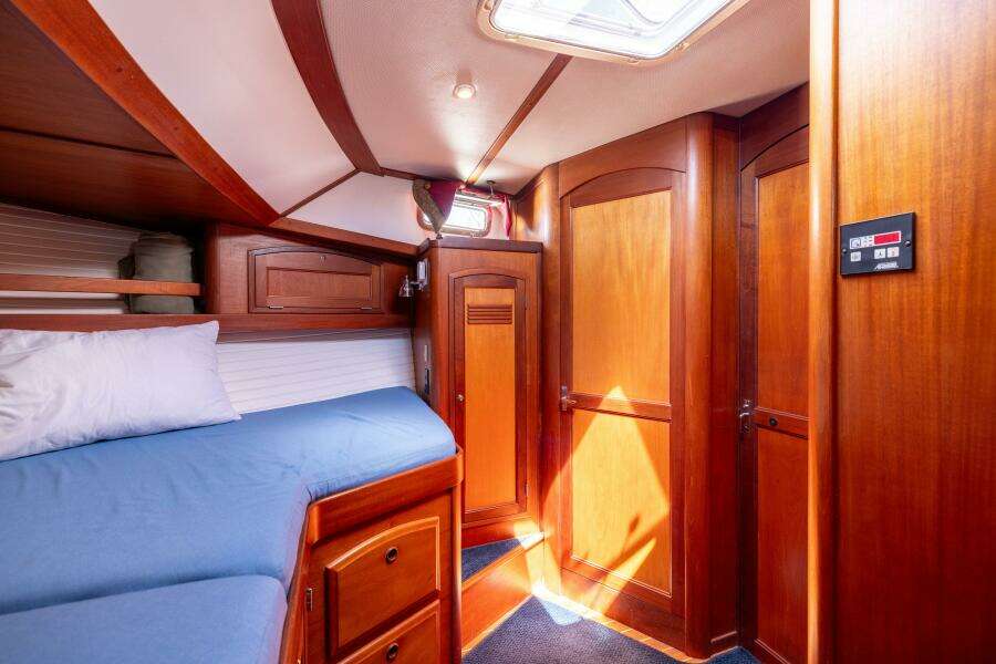 NELLIE 47ft Sabreline Yacht For Sale