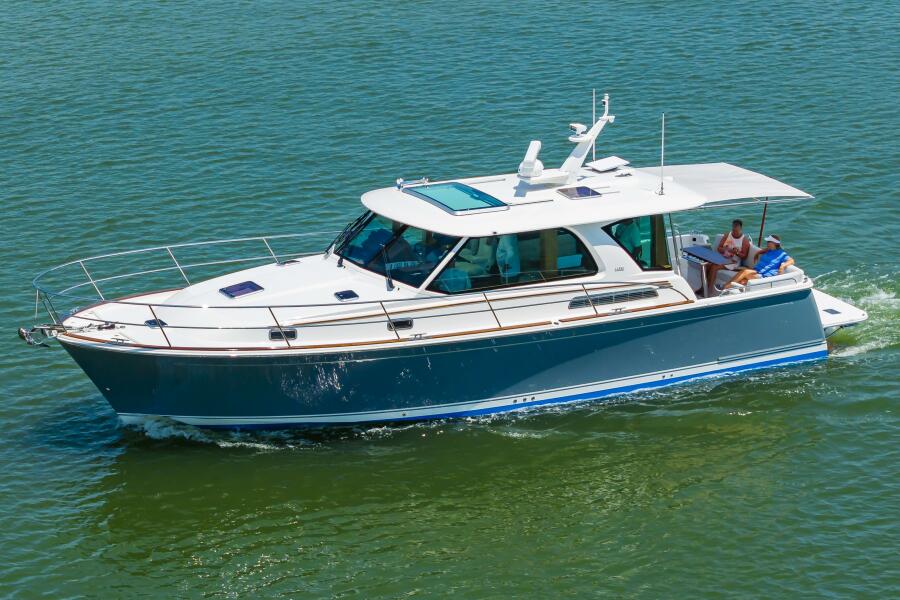 2026 Sabre 43 Salon Express — Sabre43004