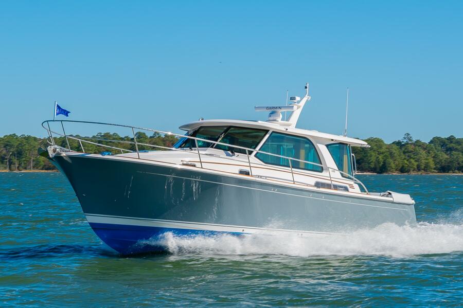 2026 Sabre 43 Salon Express — 2026 Sabre 43 Running 15