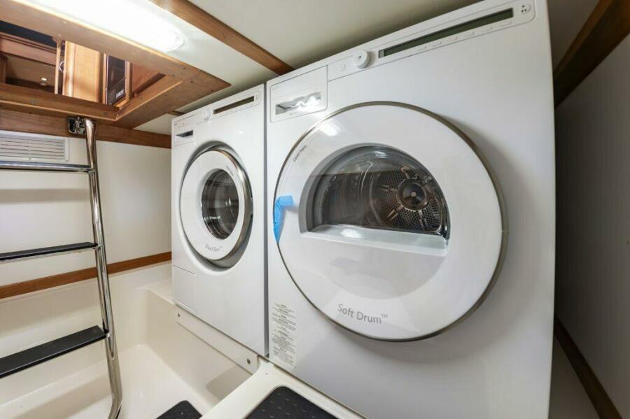 2026 Sabre 43 Salon Express — 5df93972 198d 49fa B9ec C6ab2b194c9b