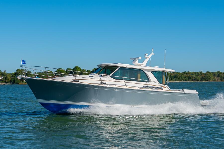 2026 Sabre 43 Salon Express — 2026 Sabre 43 Running 16