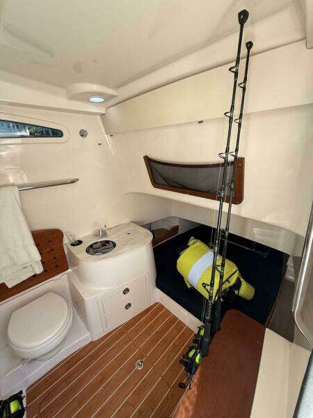 NO NAME 33ft Grady White Yacht For Sale