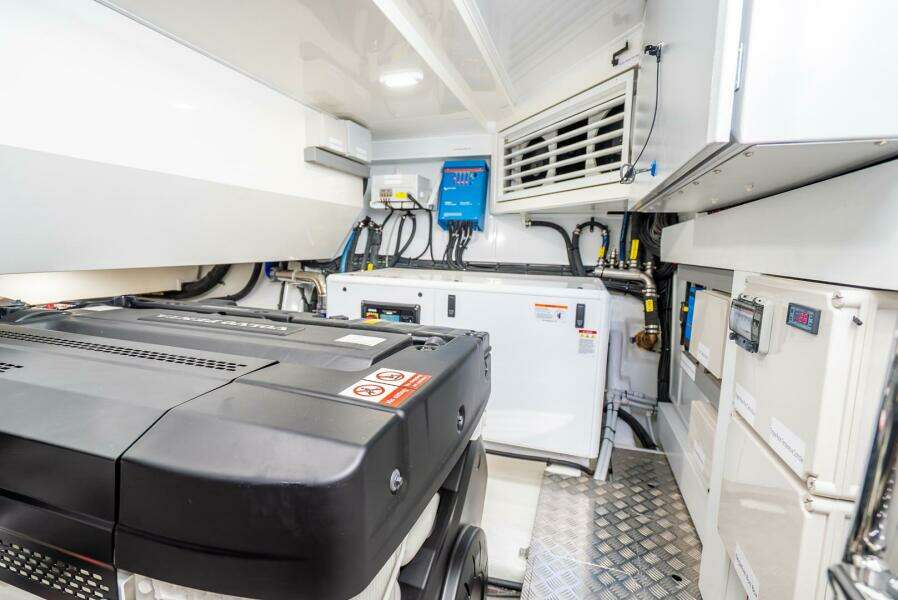 63ft Pearl Yacht For Sale