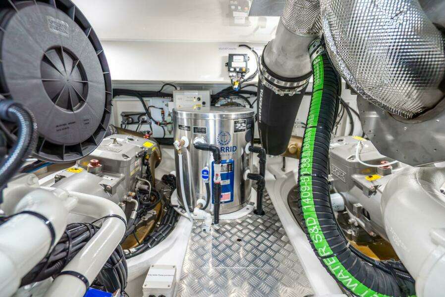 63ft Pearl Yacht For Sale