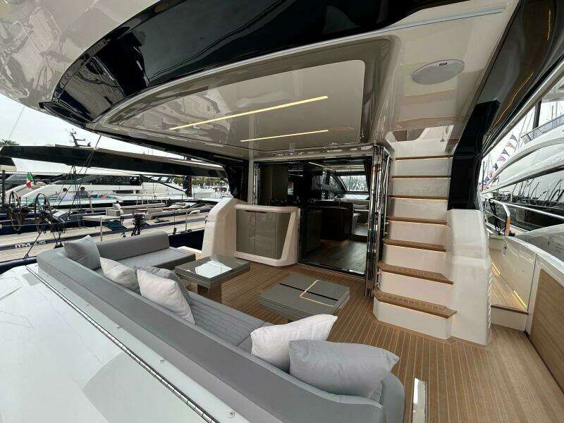 63ft Pearl Yacht For Sale