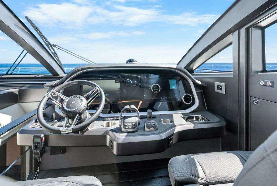 63ft Pearl Yacht For Sale