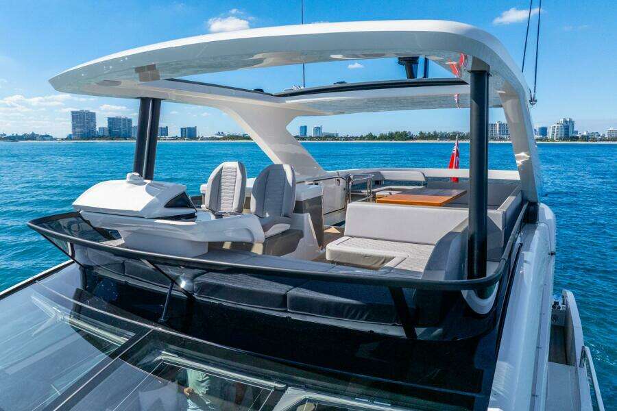 63ft Pearl Yacht For Sale