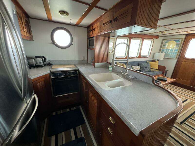 Savage 50ft Seaton Yacht For Sale