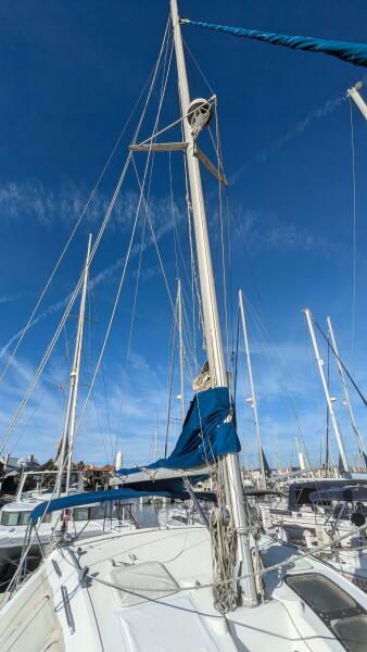 1993 Jeanneau Lagoon 37