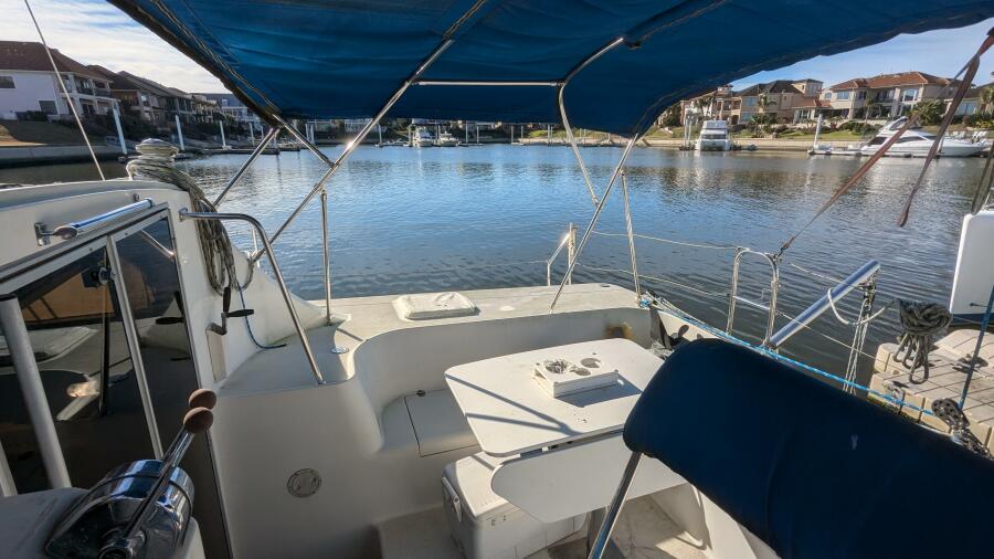1993 Jeanneau Lagoon 37