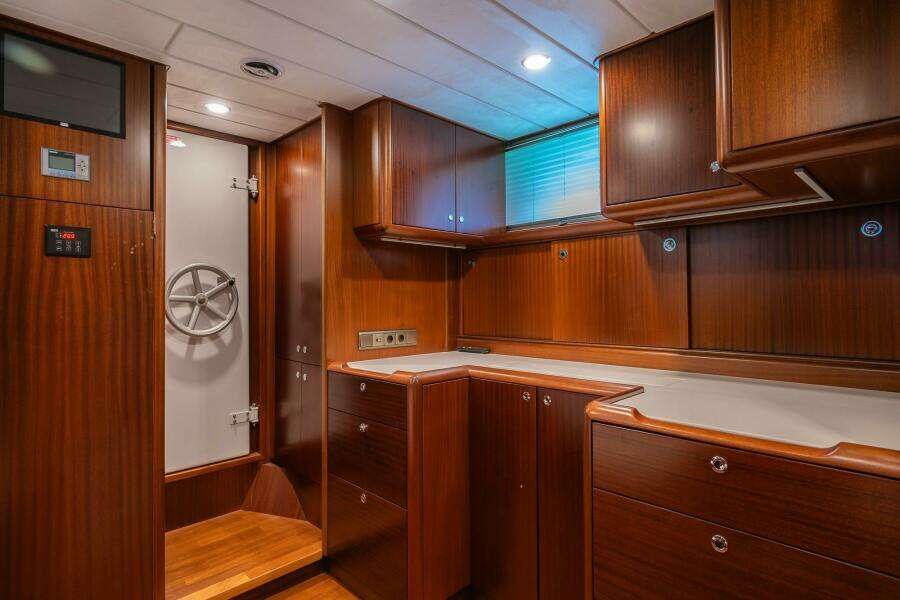 PLAYMOBIL DELETE 101ft Brandstatter Yacht For Sale