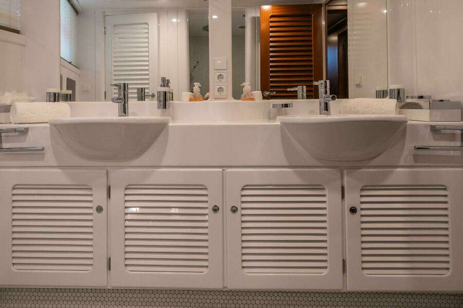 PLAYMOBIL 101ft Brandstatter Yacht For Sale