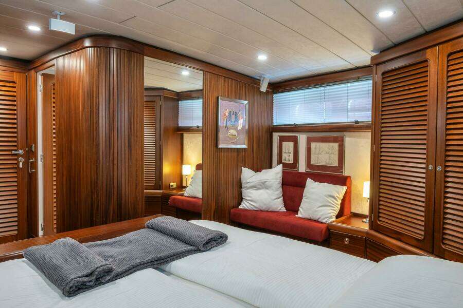 PLAYMOBIL DELETE 101ft Brandstatter Yacht For Sale