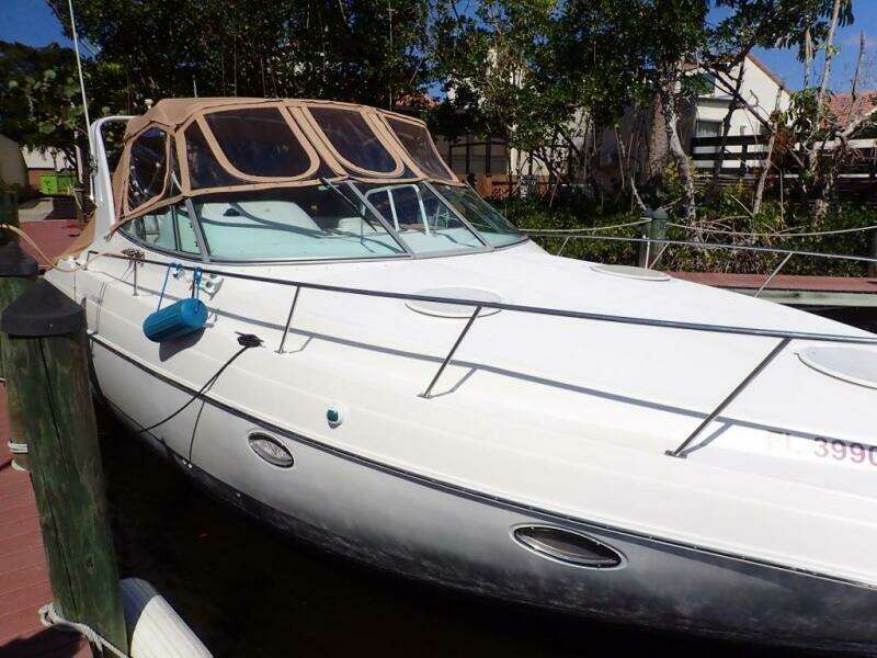 37ft Cruisers Yachts Yacht For Sale