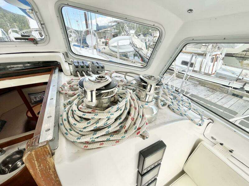 Loon Shadow 33ft Nonsuch Yacht For Sale