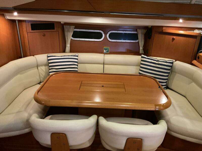 ZULU 54ft Jeanneau Yacht For Sale