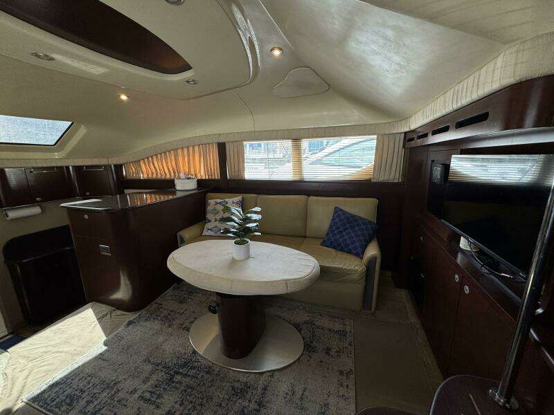 Dawn Watch 40ft Sea Ray Yacht For Sale