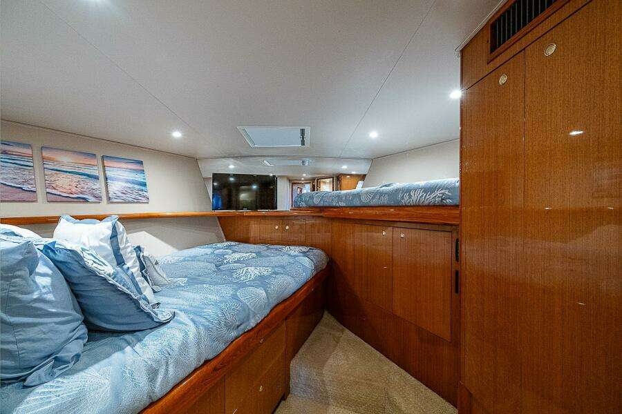 61 2003 Viking Convertible 61ft Viking Yacht For Sale