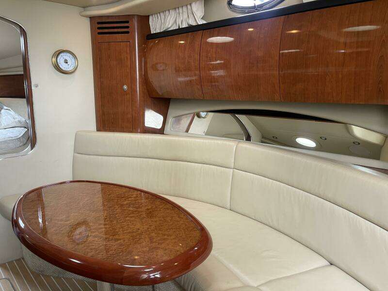 36ft Sea Ray Yacht For Sale